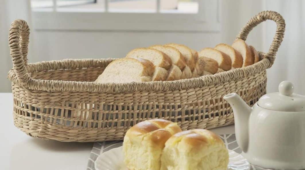 تصویر 1 از سبد حصیری آشپزخانه مناسب نظم دهی کابینت و میز